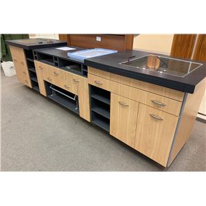 Lot 75

Double POS Counter